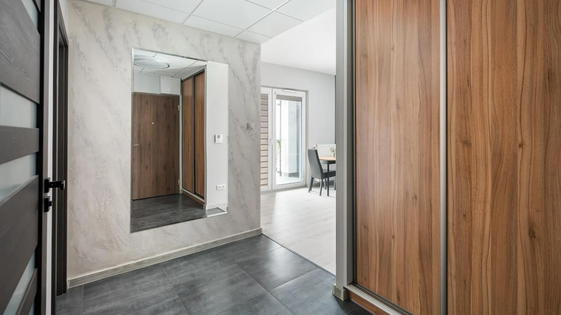 Apartament New Varsovia Comfort 1604